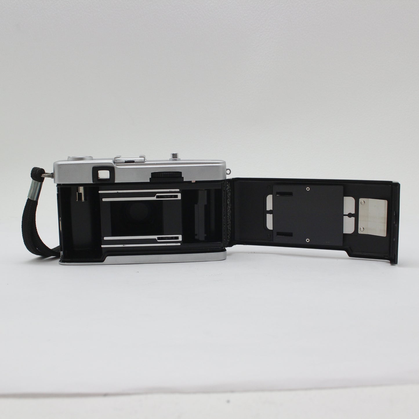 中古 OLYMPUS TRIP 35
