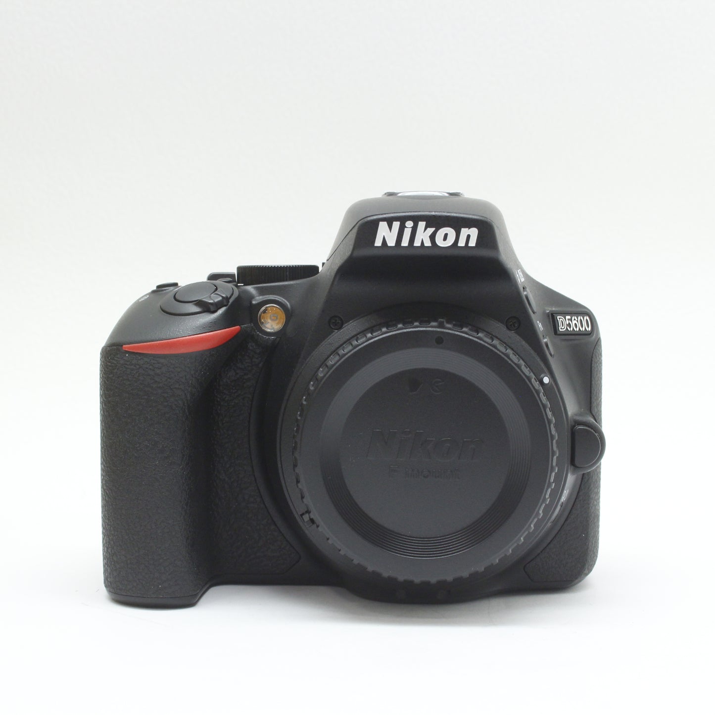 中古 Nikon D5600 ボディ