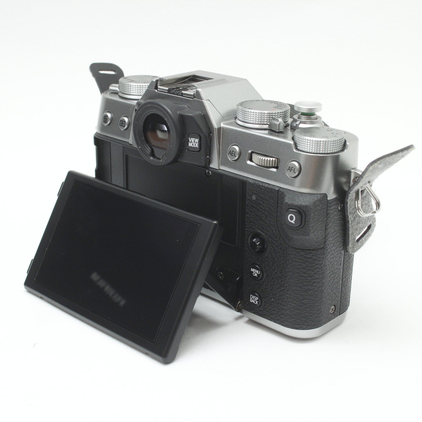 中古 FUJIFILM X-T30 XC 15-45mm レンズキット　【11月15日(土) YouTube生配信でご紹介】