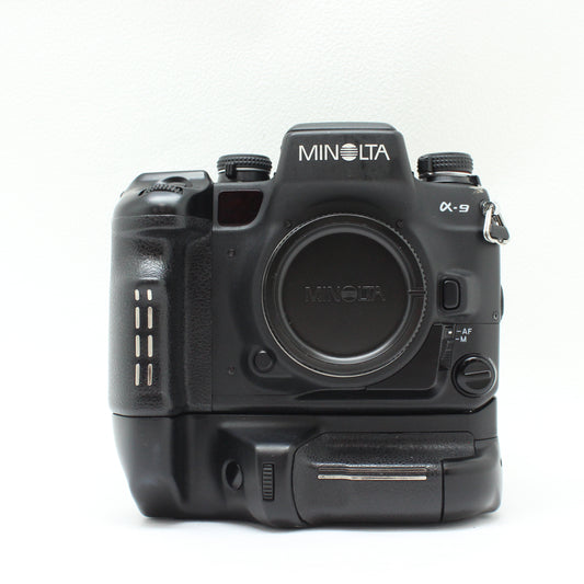 中古 MINOLTA  α-9 ボディ (SSM非対応）＋バッテリーグリップVC-9 【12月6日(土) YouTube生配信でご紹介】