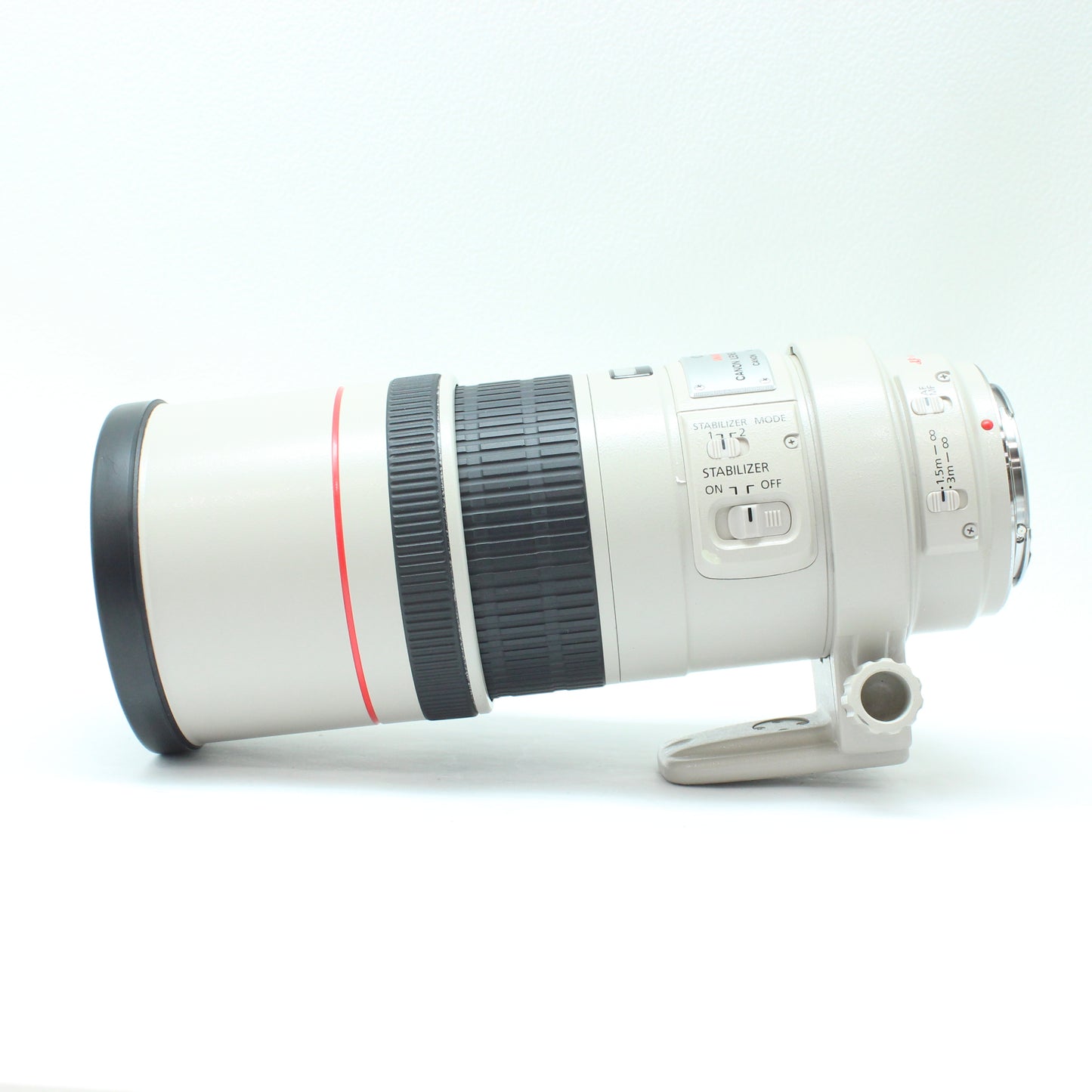 中古 Canon EF 300mm F4 L IS USM【12月13日(土) YouTube生配信でご紹介】