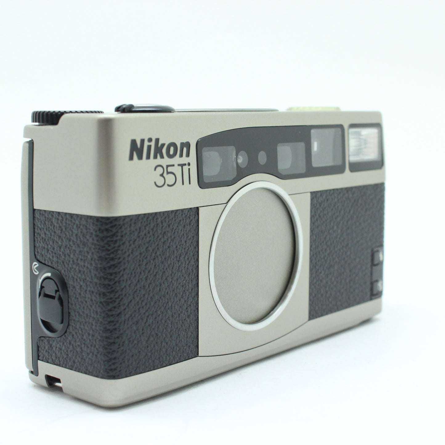中古 Nikon 35Ti【12月13日(土) YouTube生配信でご紹介】