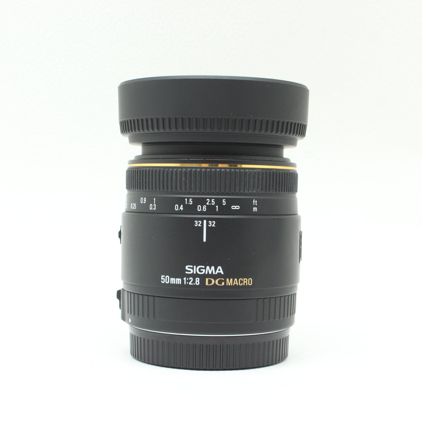 中古 SIGMA 50mm F2.8 DG MACRO (Canon用)