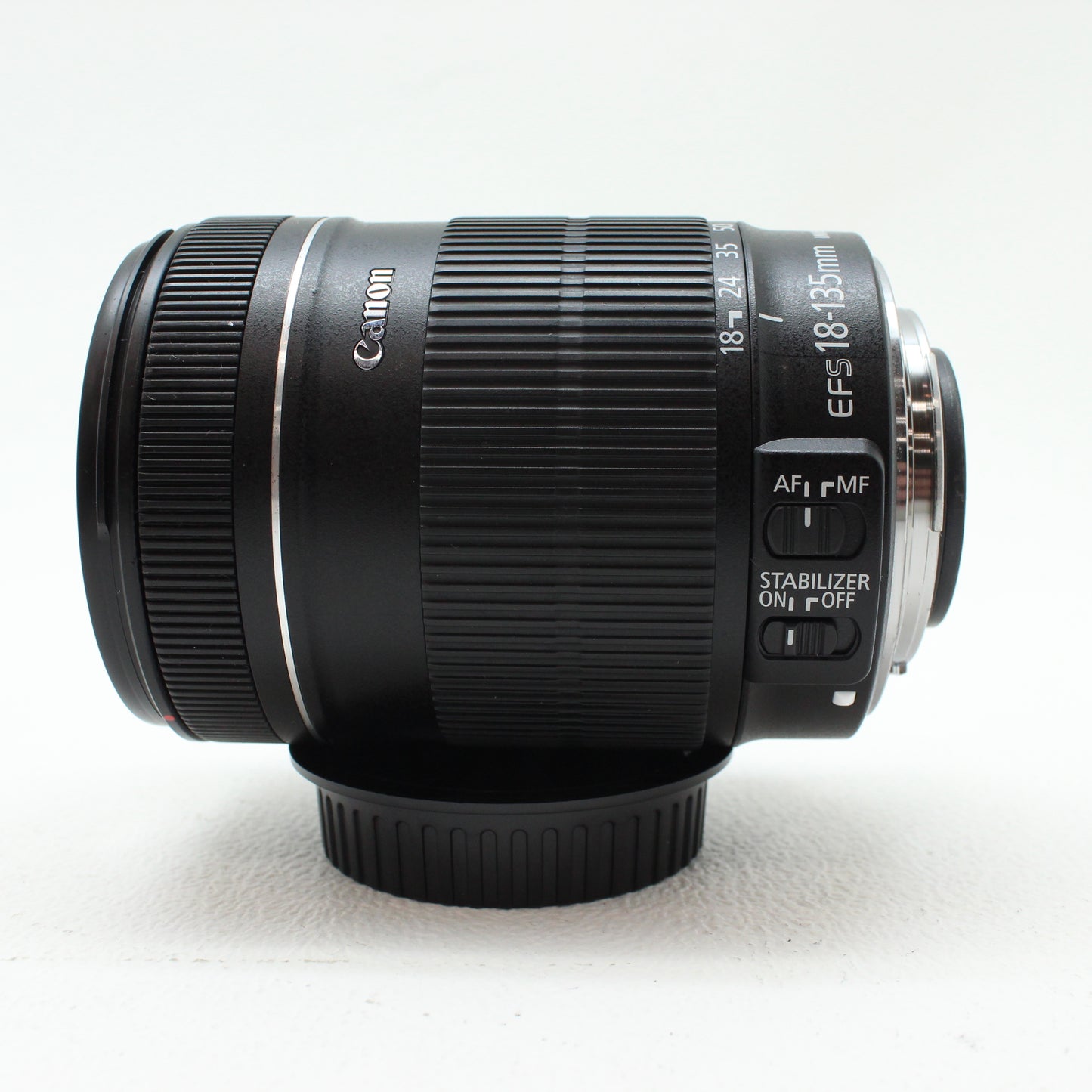 中古 Canon EF-S 18-135mm F3.5-5.6IS
