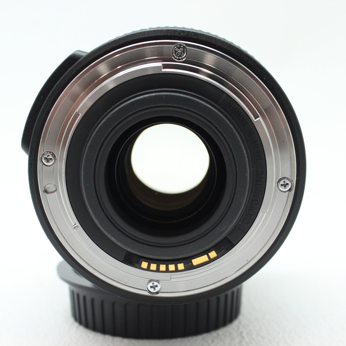 中古 Canon EF-S 18-135mm F3.5-5.6IS