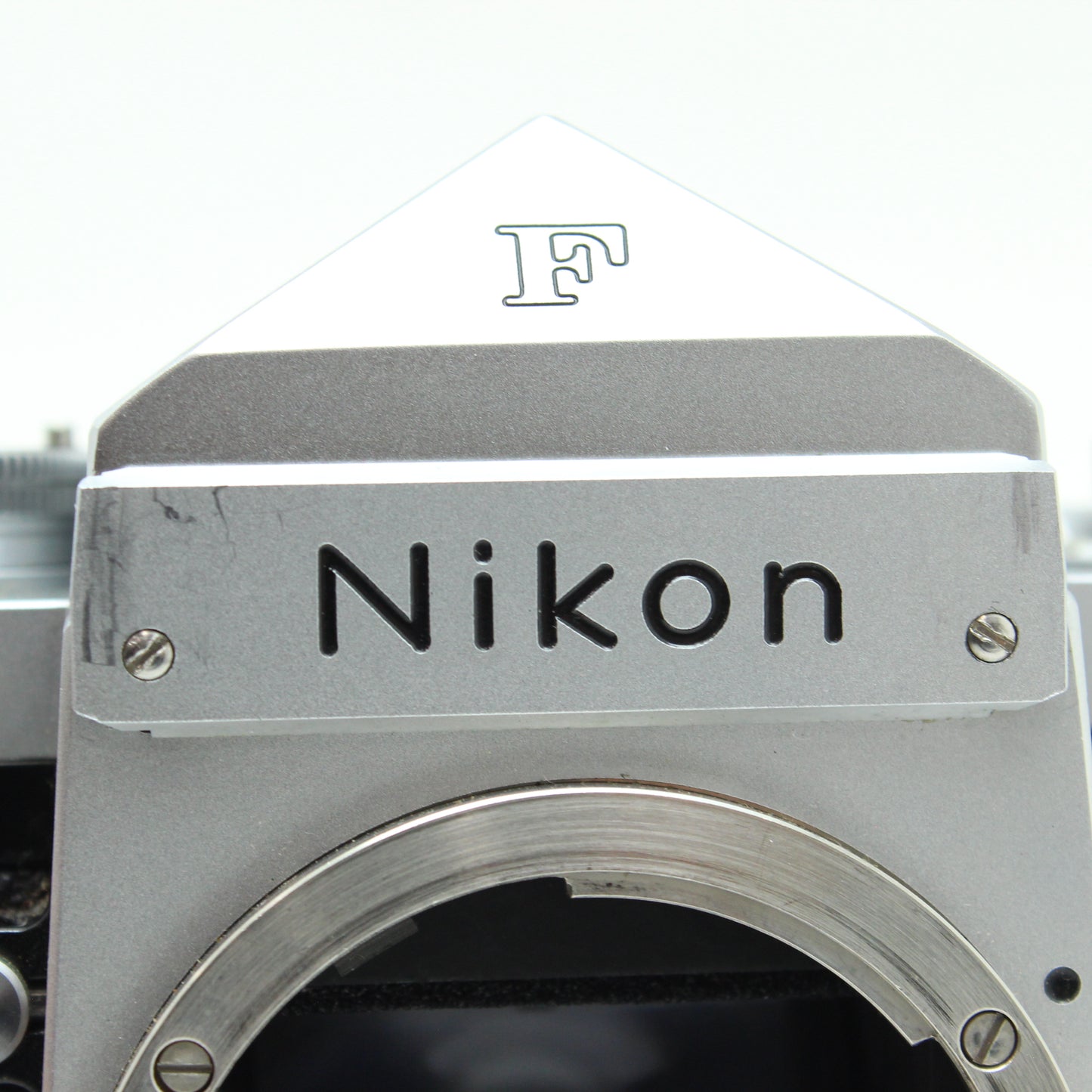 中古 Nikon F アイレベル シルバー　【12月23日(火) YouTube生配信でご紹介】