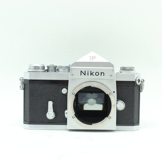 中古 Nikon F アイレベル シルバー　【12月23日(火) YouTube生配信でご紹介】