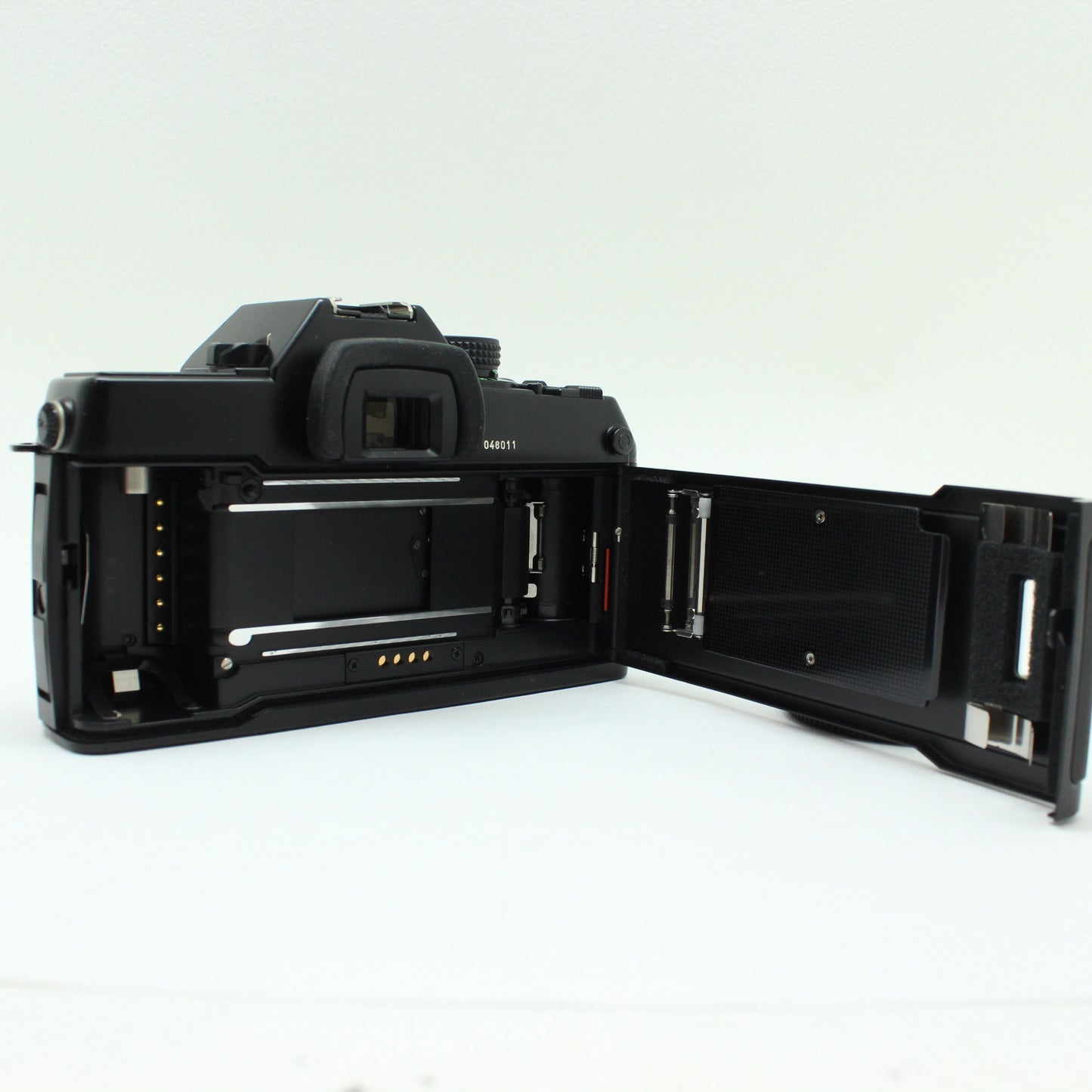 中古 CONTAX 167 MT ボディ 【12月31日(水) YouTube生配信でご紹介】