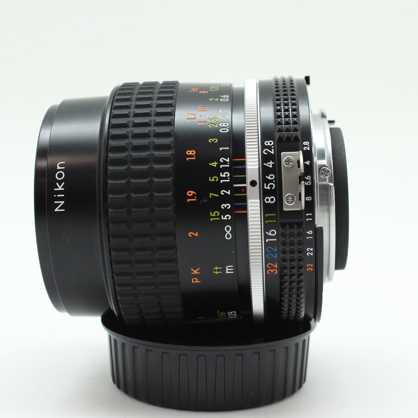 中古 Nikon Ai-S Micro-NIKKOR 55mm F2.8 【12月31日(水) YouTube生配信でご紹介】