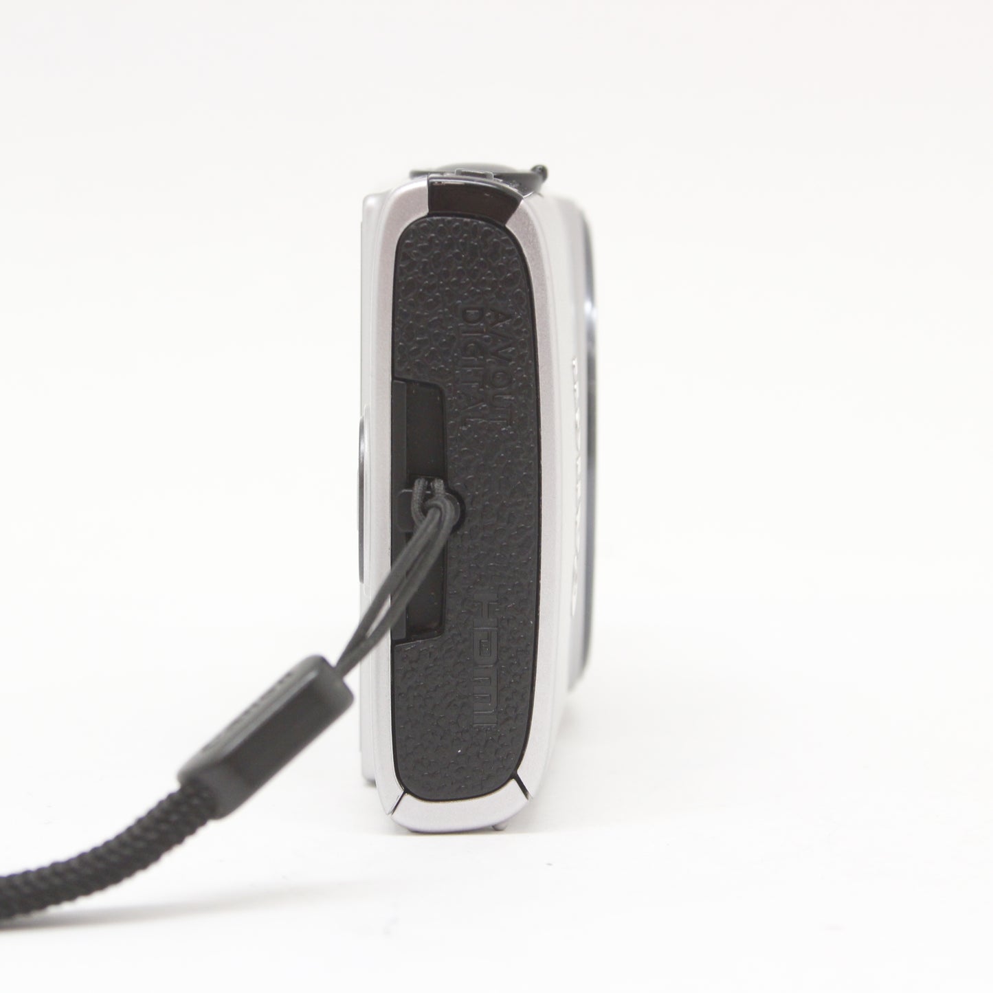 中古 Canon IXY 640 シルバー