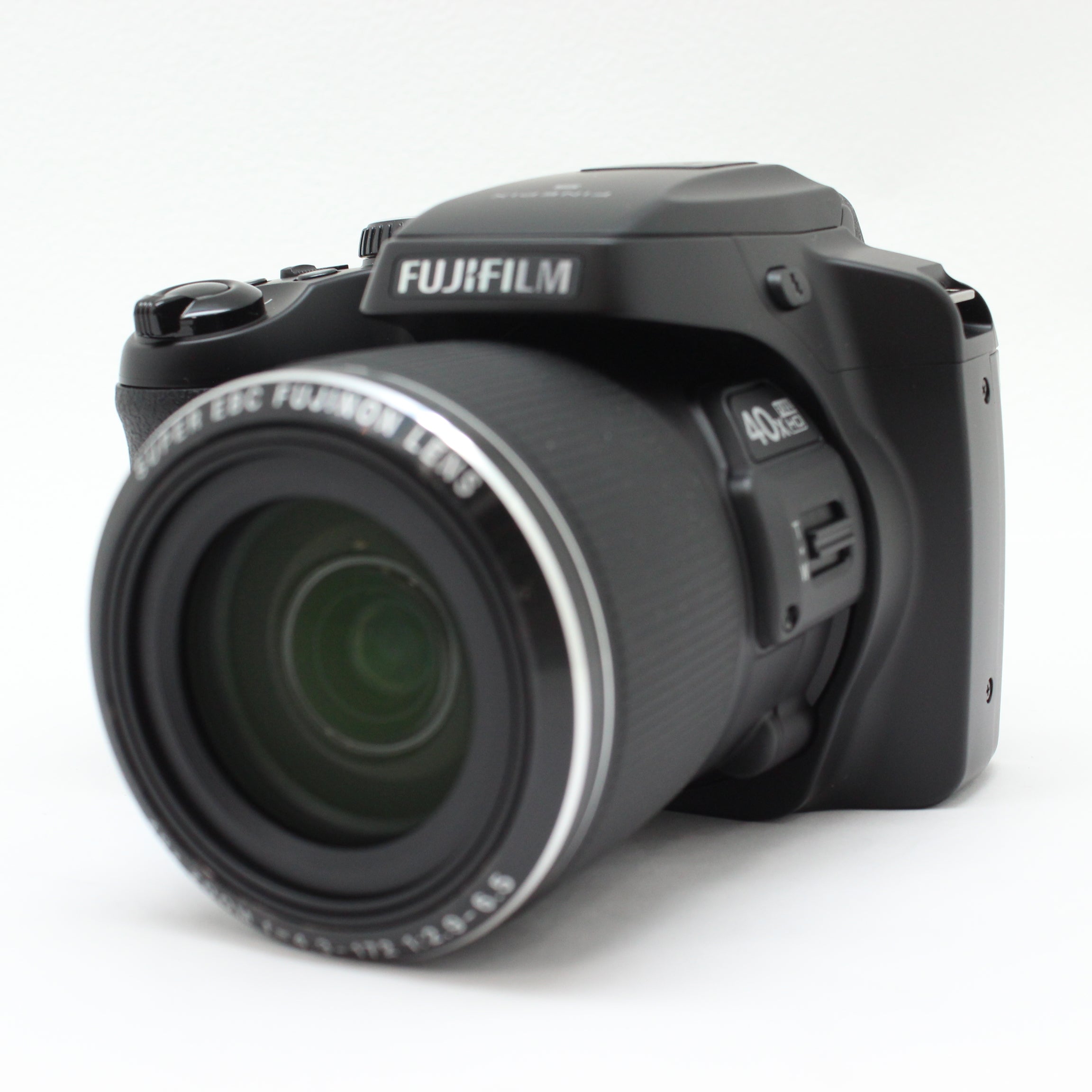 中古 FUJIFILM FINEPIX S8200