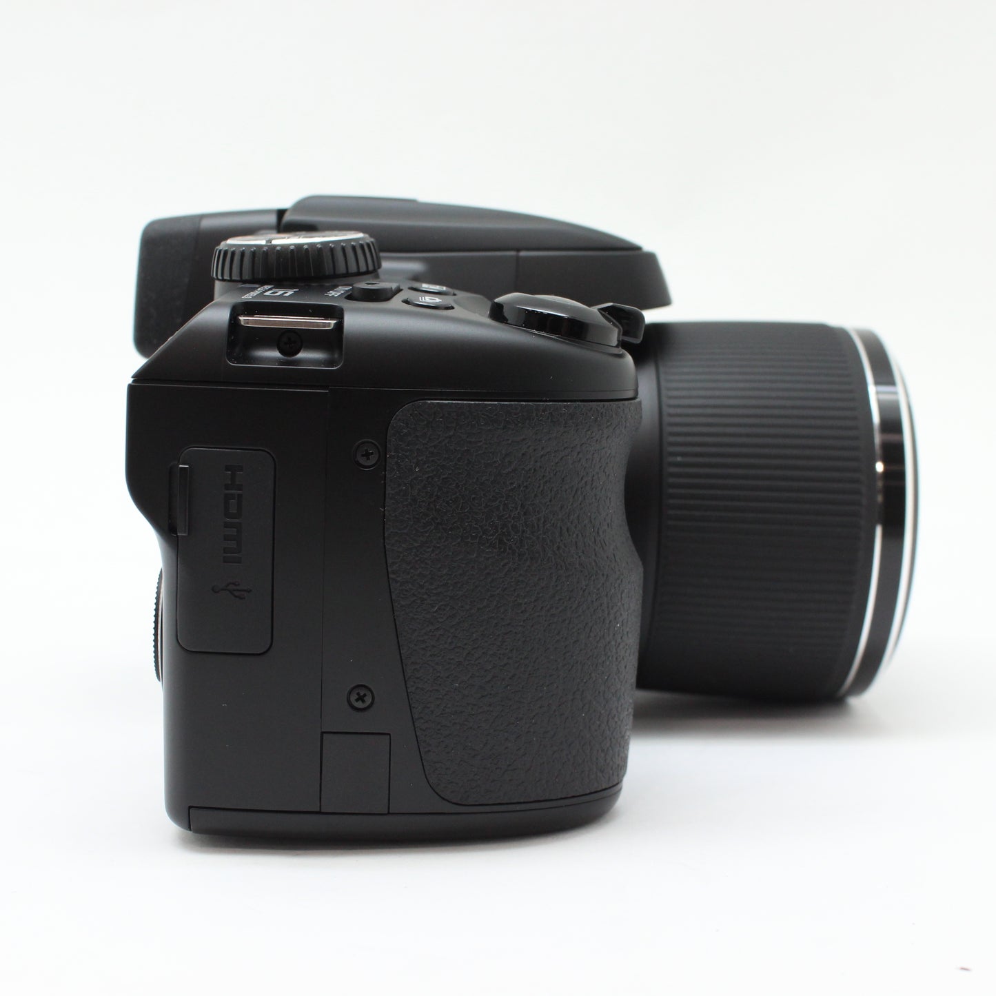 中古 FUJIFILM FINEPIX S8200