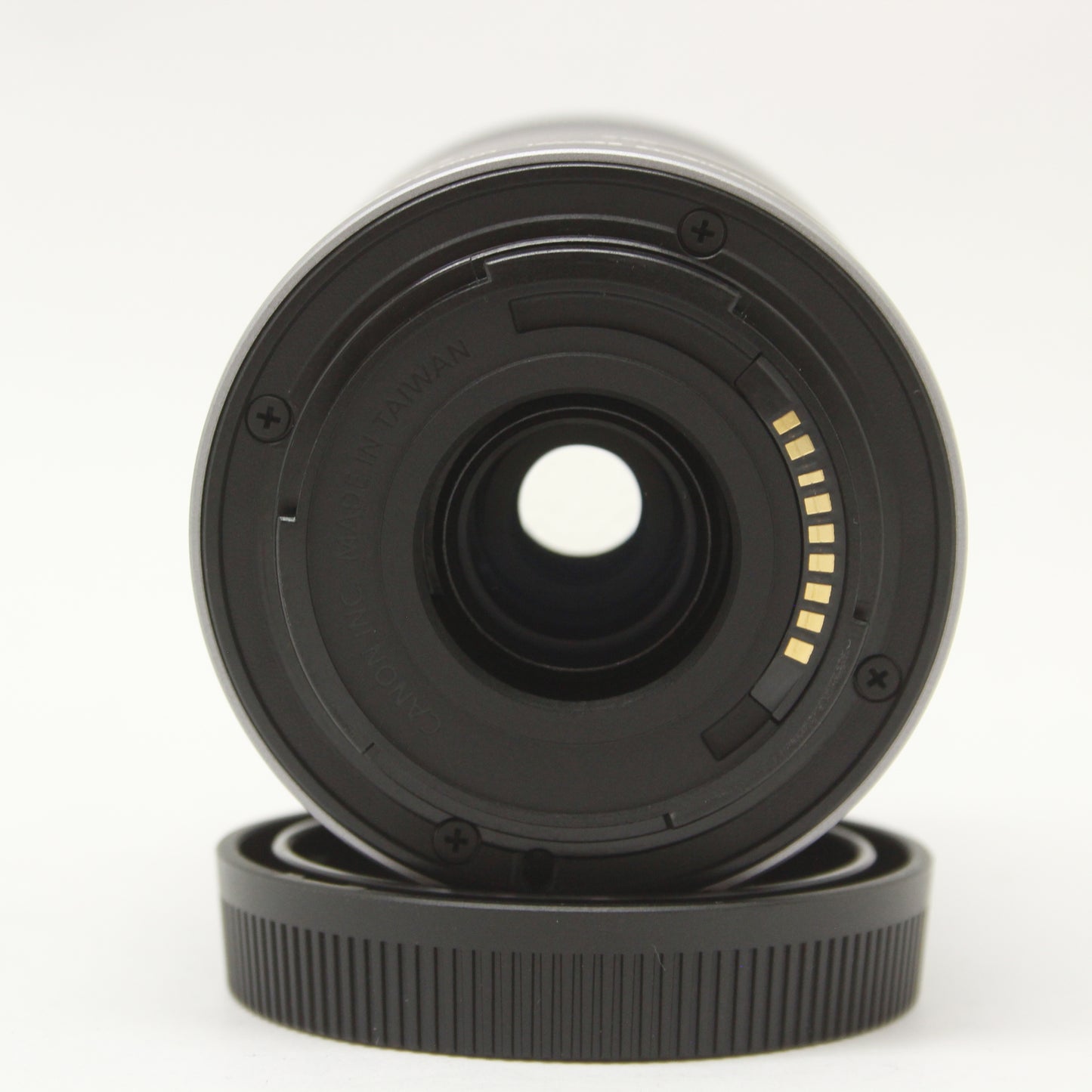 中古 Canon EOS Kiss M ダブルズームキット