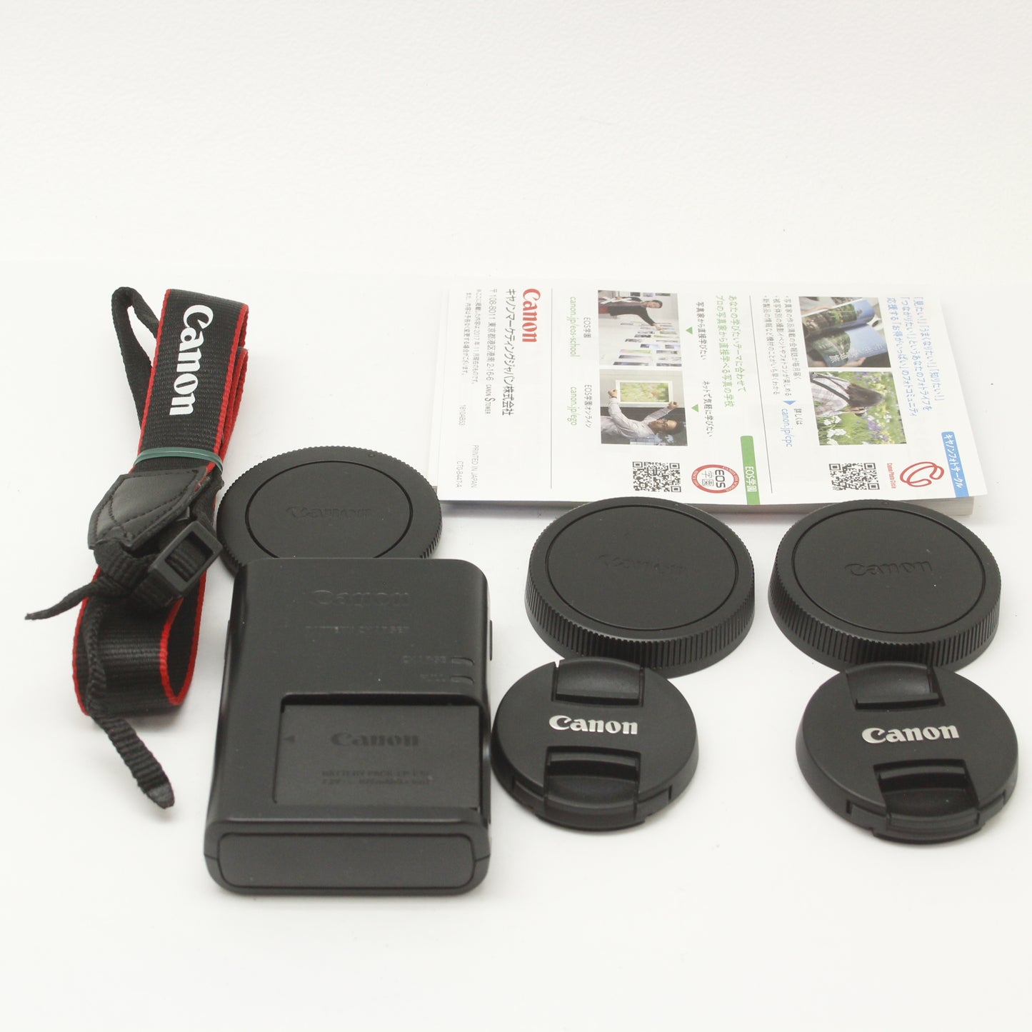 中古 Canon EOS Kiss M ダブルズームキット