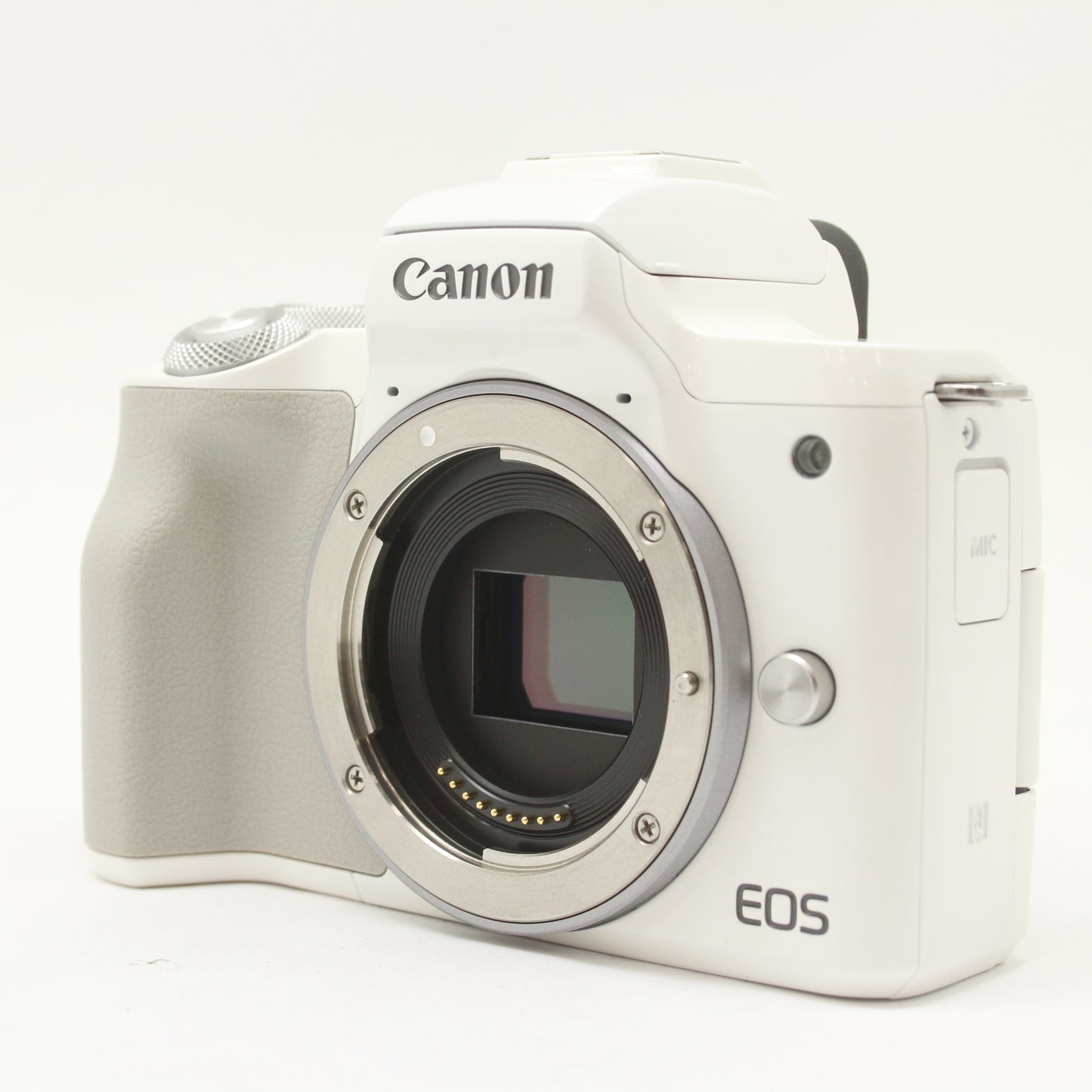 中古 Canon EOS Kiss M ダブルズームキット