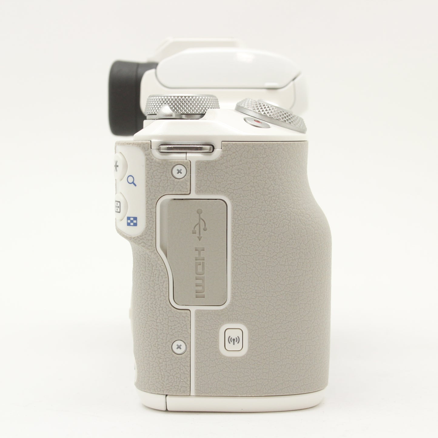 中古 Canon EOS Kiss M ダブルズームキット