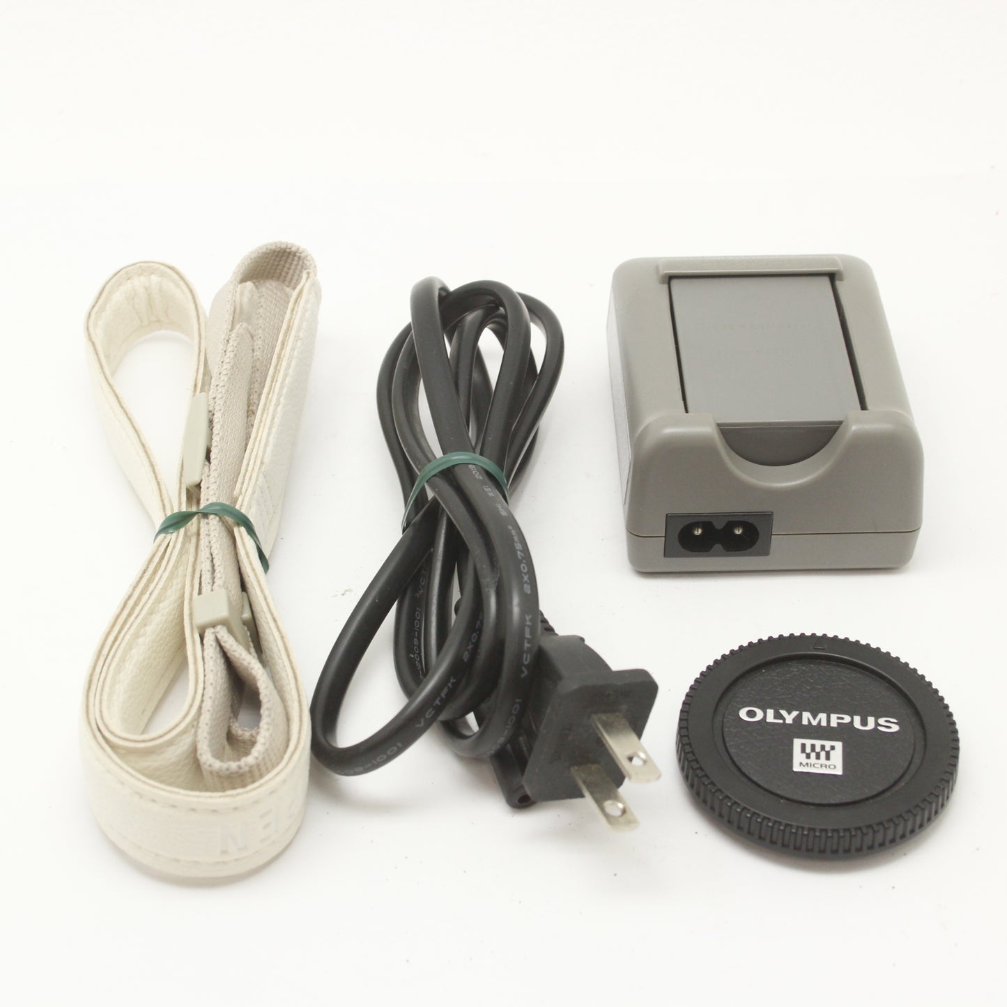 中古 OLYMPUS PEN E-PL8 ボディ