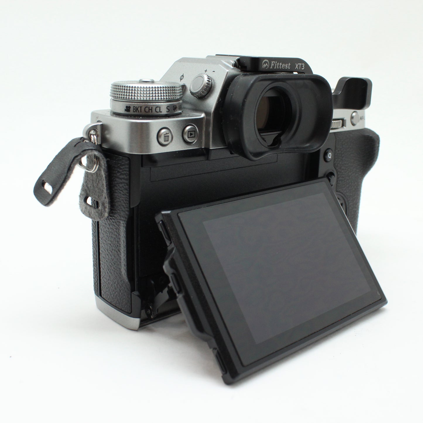 中古 FUJIFILM X-T3 SV ハンドグリップ付き【1月24日(土) YouTube生配信でご紹介】