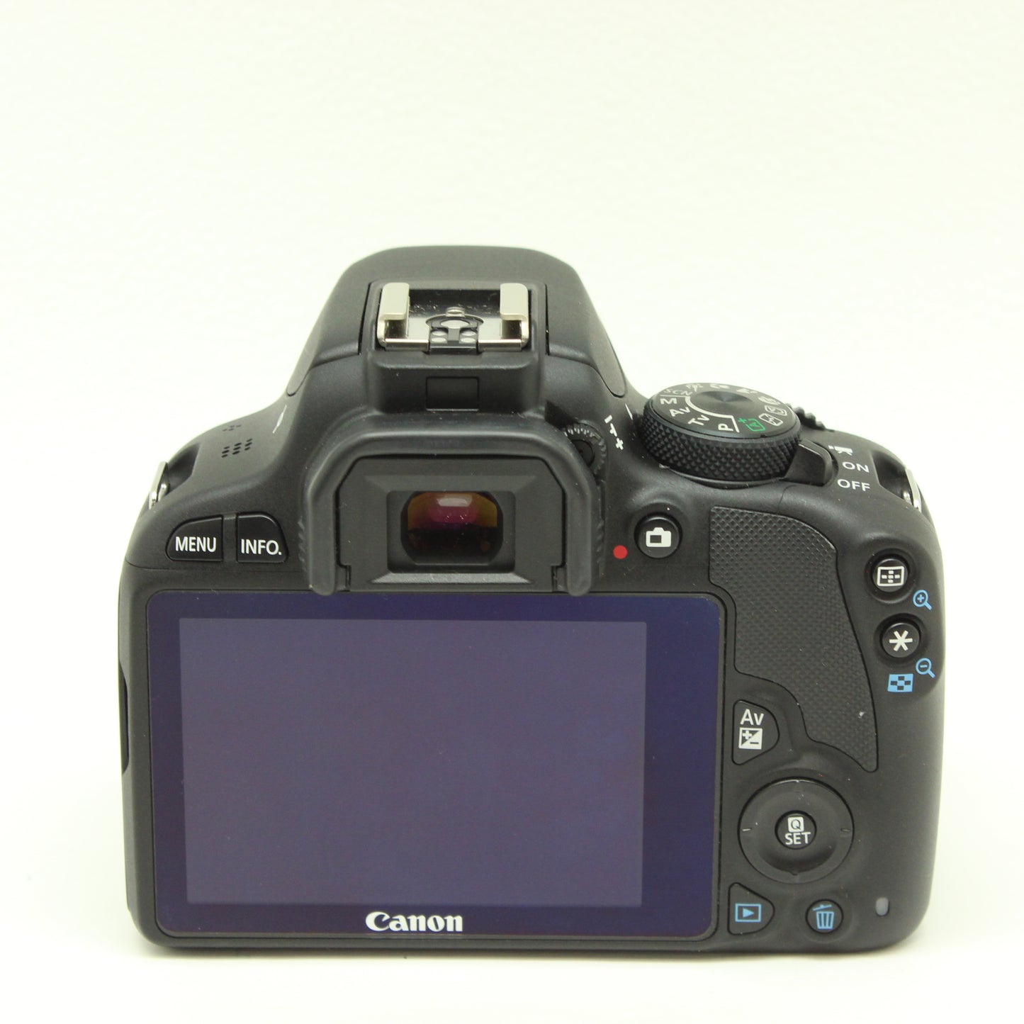 中古 Canon EOS Kiss X7 ダブルズームキット