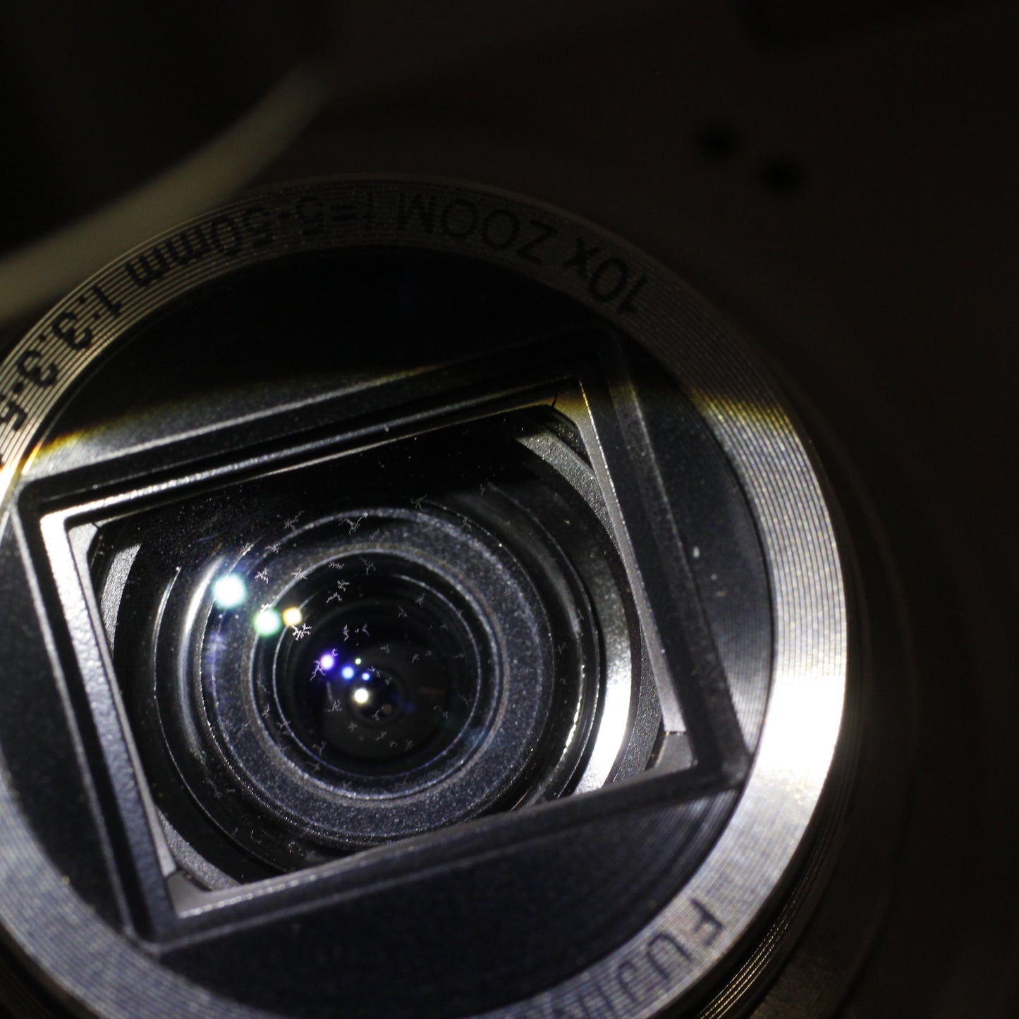 中古 FUJIFILM FINEPIX F80