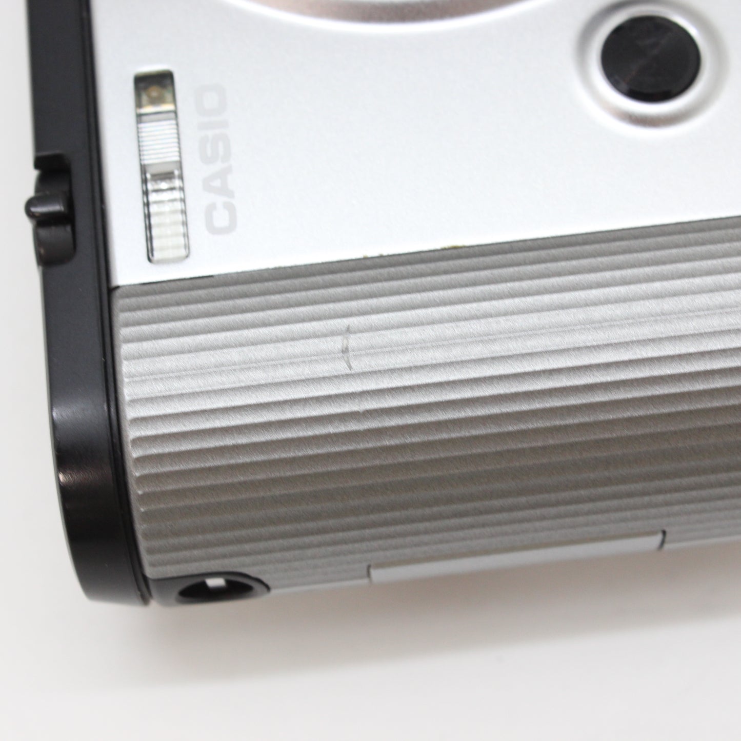 中古 CASIO EXILIM EX-ZR 1600　