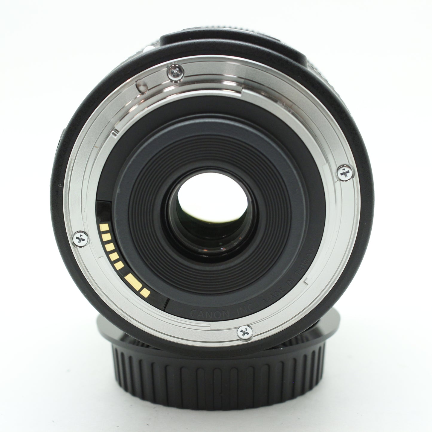 中古 Canon EF-S 18-135mm F3.5-5.6 IS STM