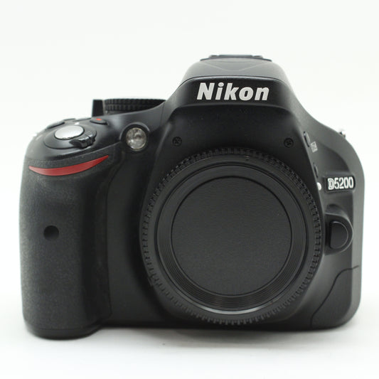 中古 Nikon D5200