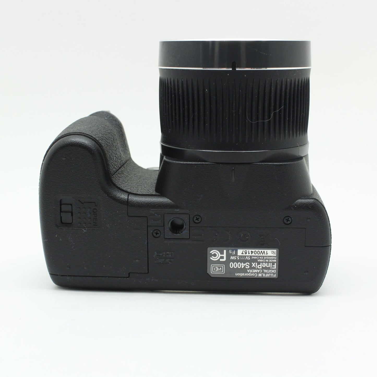 中古 FUJIFILM FINEPIX S4000