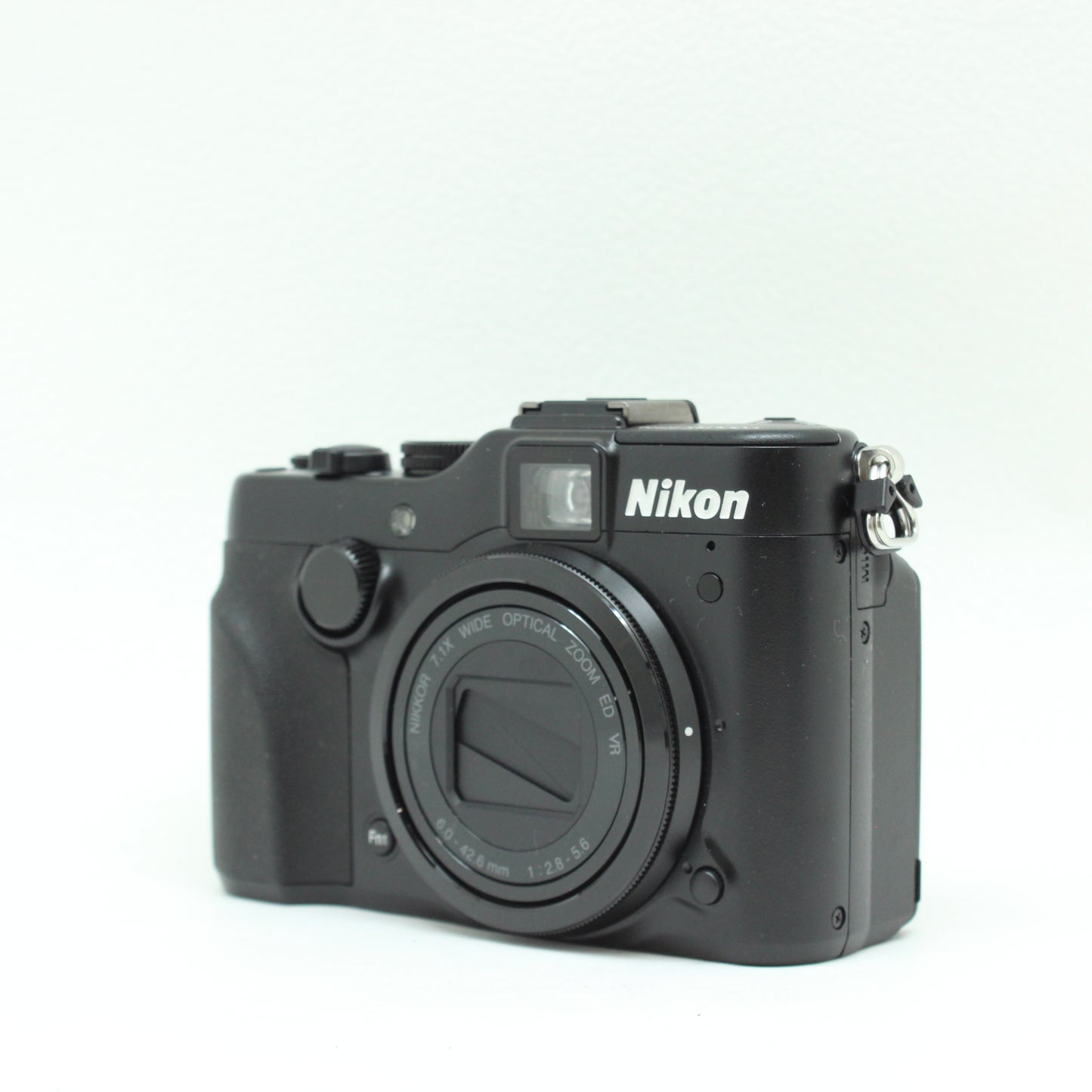 中古 Nikon COOLPIX P7100【5月19日(火) YouTube生配信でご紹介】