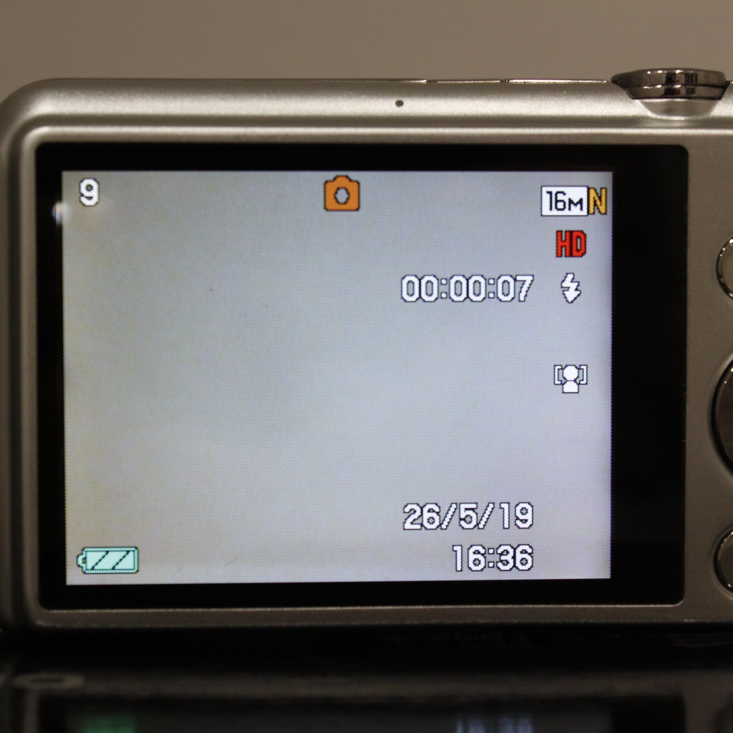 中古 CASIO EXILM EX-Z S 29