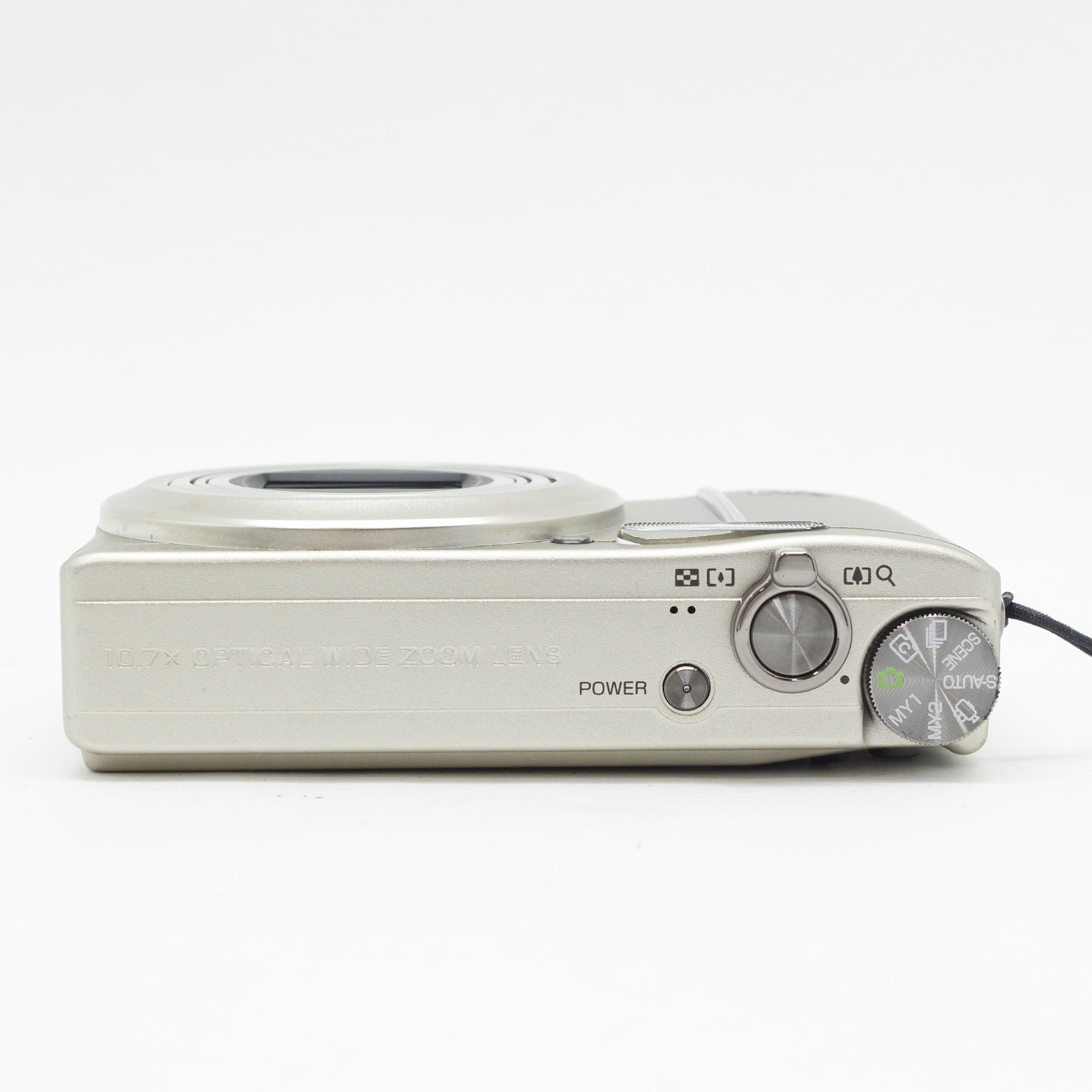 ���� RICOH CX4 �S�[���h