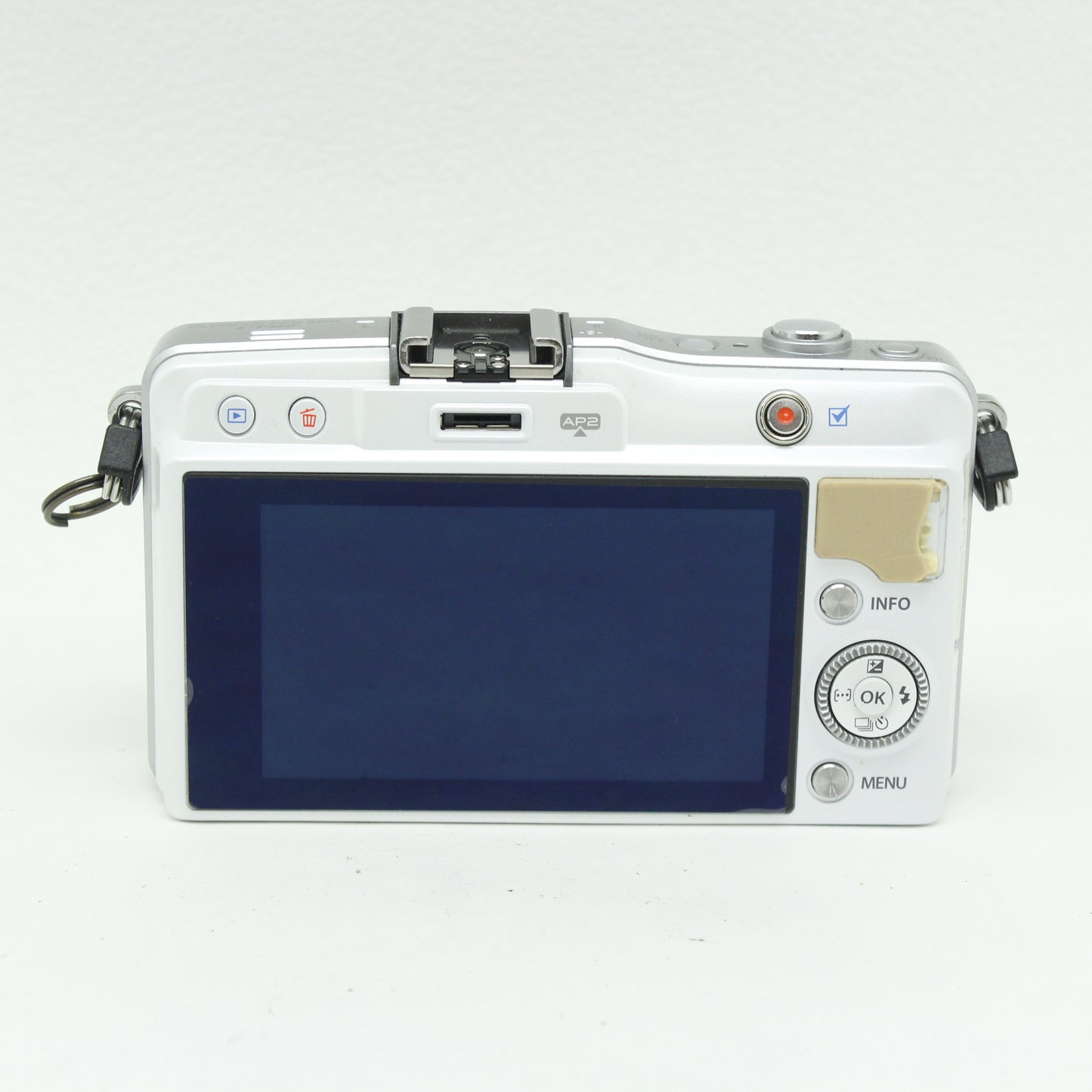 中古 OLYMPUS E-PM2 レンズキット