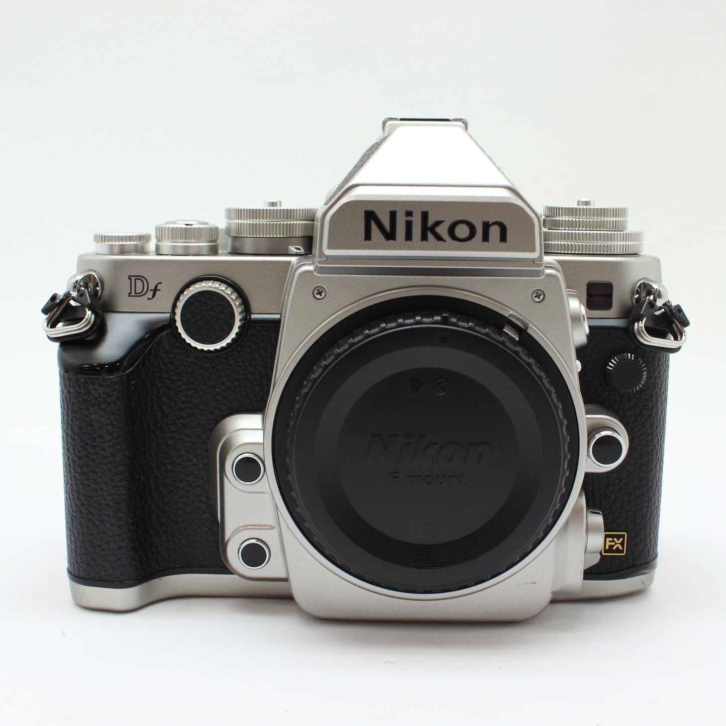 中古 Nikon Df (SV) ボディ【5月23日(土) YouTube生配信でご紹介】