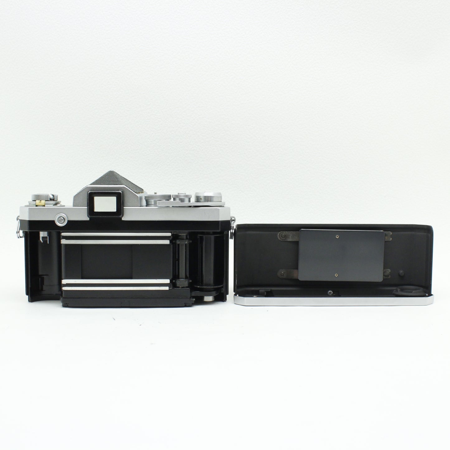 中古 Nikon F アイレベル (前期型)【6月6日(土) YouTube生配信でご紹介】