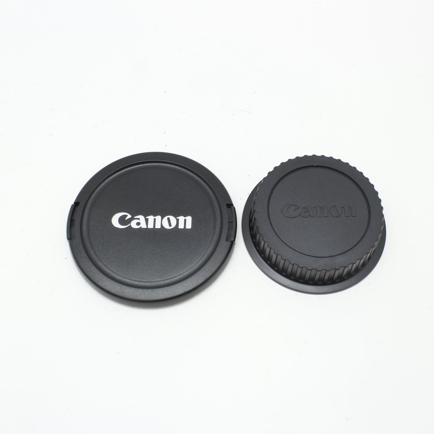 中古 Canon EF-S 18-200mm F3.5-5.6 IS