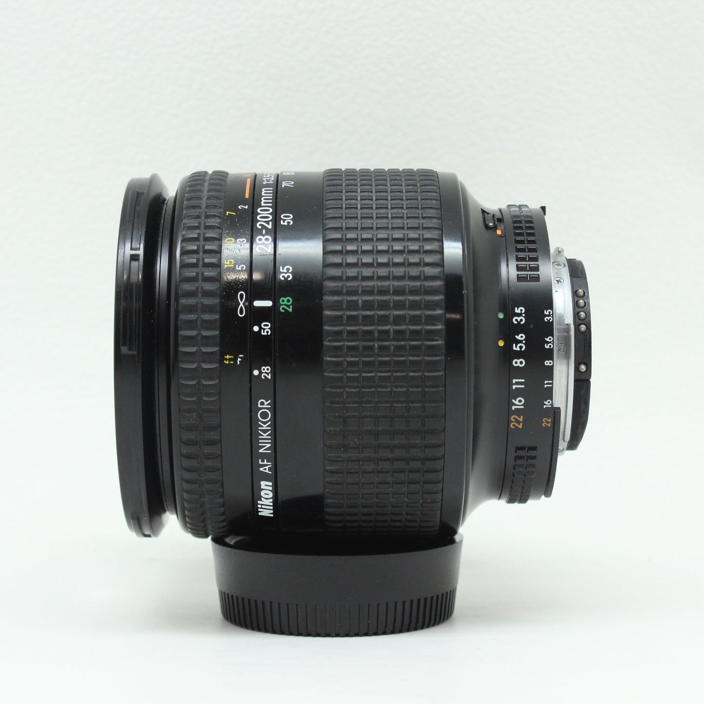 中古 Nikon AF NIKKOR 28-200mm F3.5-5.6D