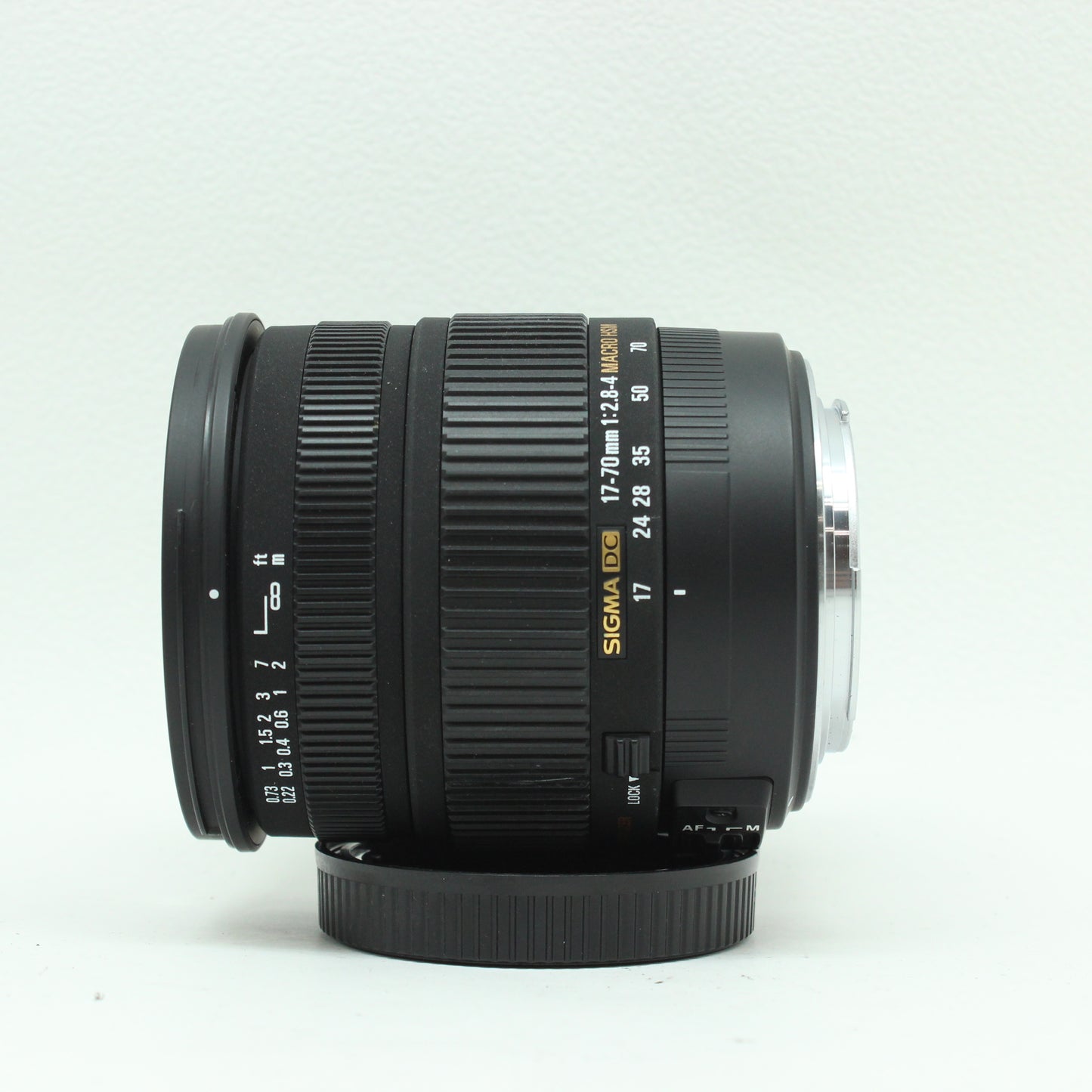 中古 SIGMA 17-70mm F2.8-4 DC MACRO (キヤノン用) 　【6月13日(土) YouTube生配信でご紹介】