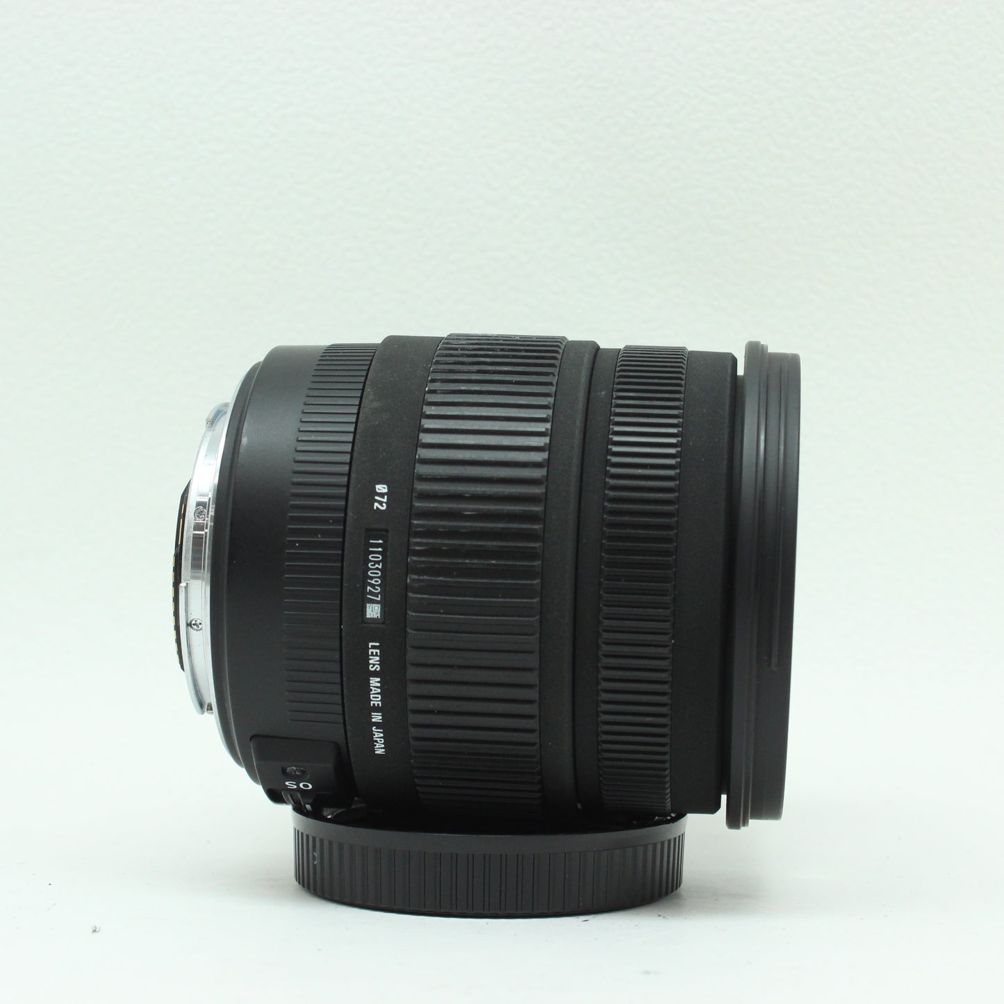 中古 SIGMA 17-70mm F2.8-4 DC MACRO (キヤノン用) 　【6月13日(土) YouTube生配信でご紹介】