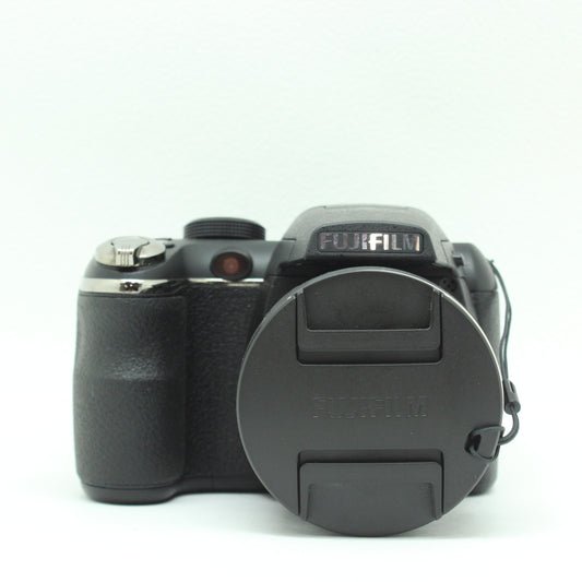 中古 Fujifilm Finepix S3200