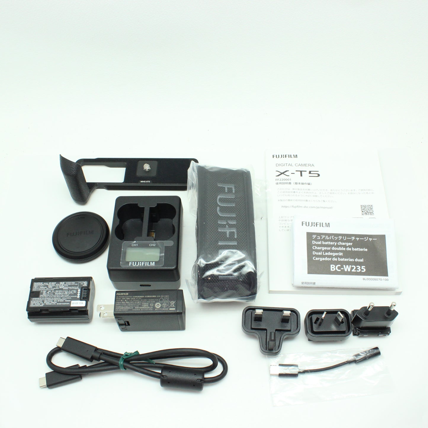 中古 FUJIFILM X-T5 シルバー【6月20日(土) YouTube生配信でご紹介】