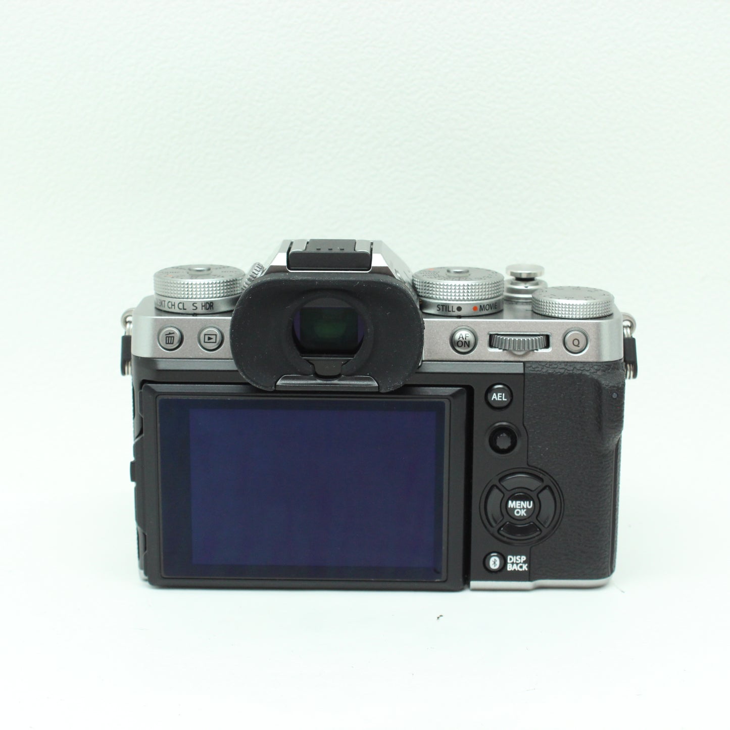 中古 FUJIFILM X-T5 シルバー【6月20日(土) YouTube生配信でご紹介】