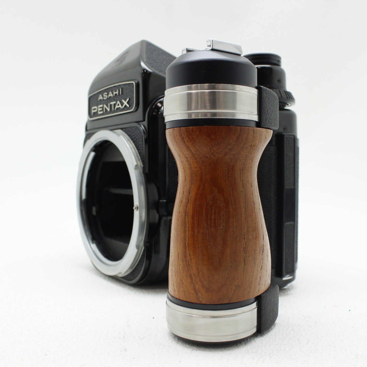 中古 PENTAX 6×7 ボディ AE ファインダー付【6月23日(火) YouTube生配信でご紹介】