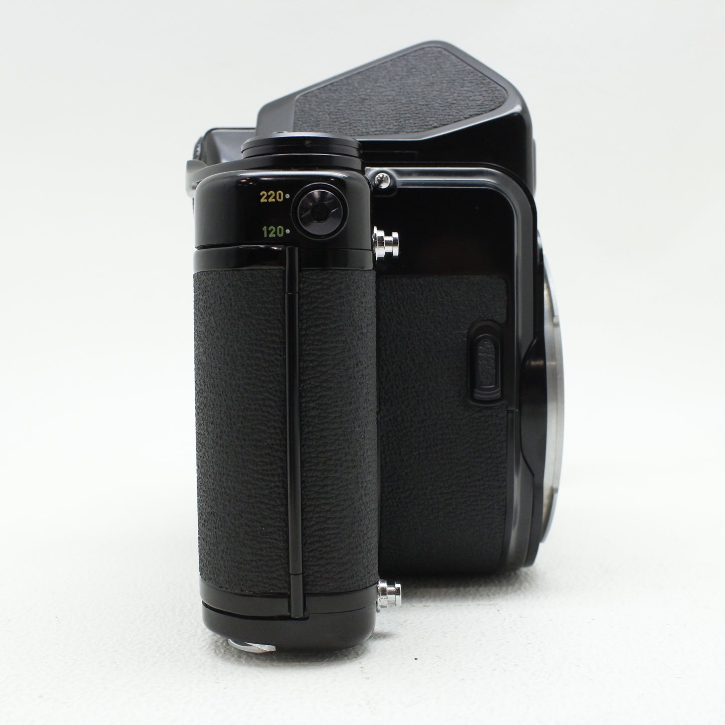 中古 PENTAX 6×7 ボディ AE ファインダー付【6月23日(火) YouTube生配信でご紹介】