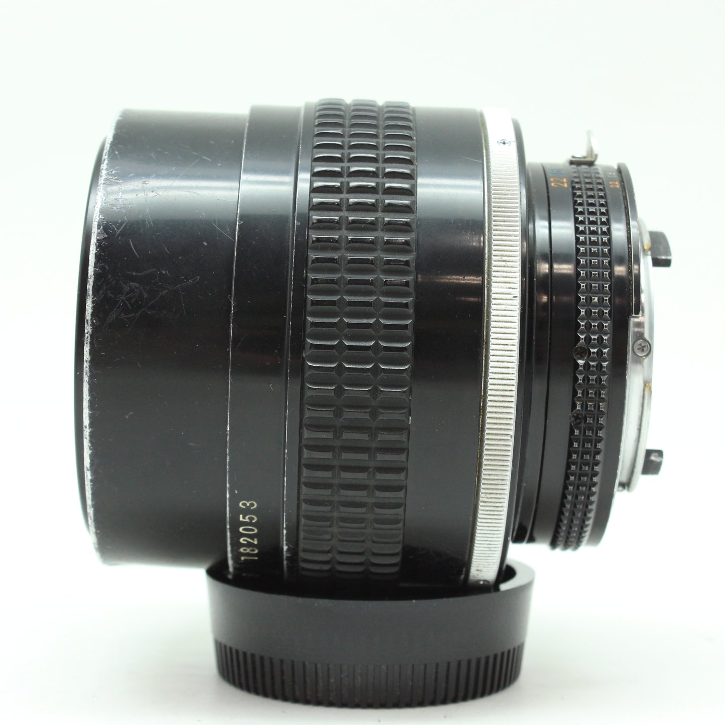 中古 Nikon Ai NIKKOR 105mm F1.8 S　【6月23日(火) YouTube生配信でご紹介】