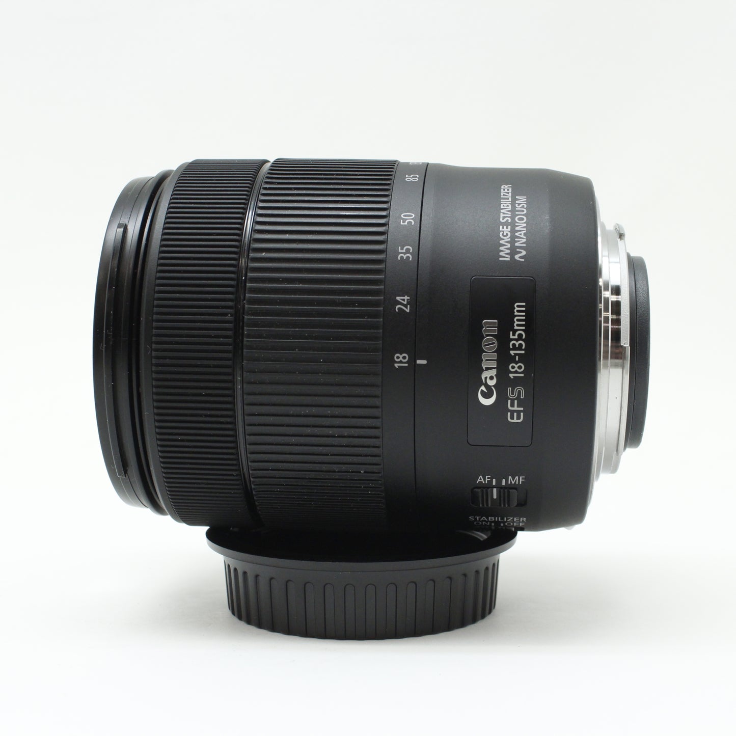 中古 Canon EF-S 18-135mm F3.5-5.6 IS USM