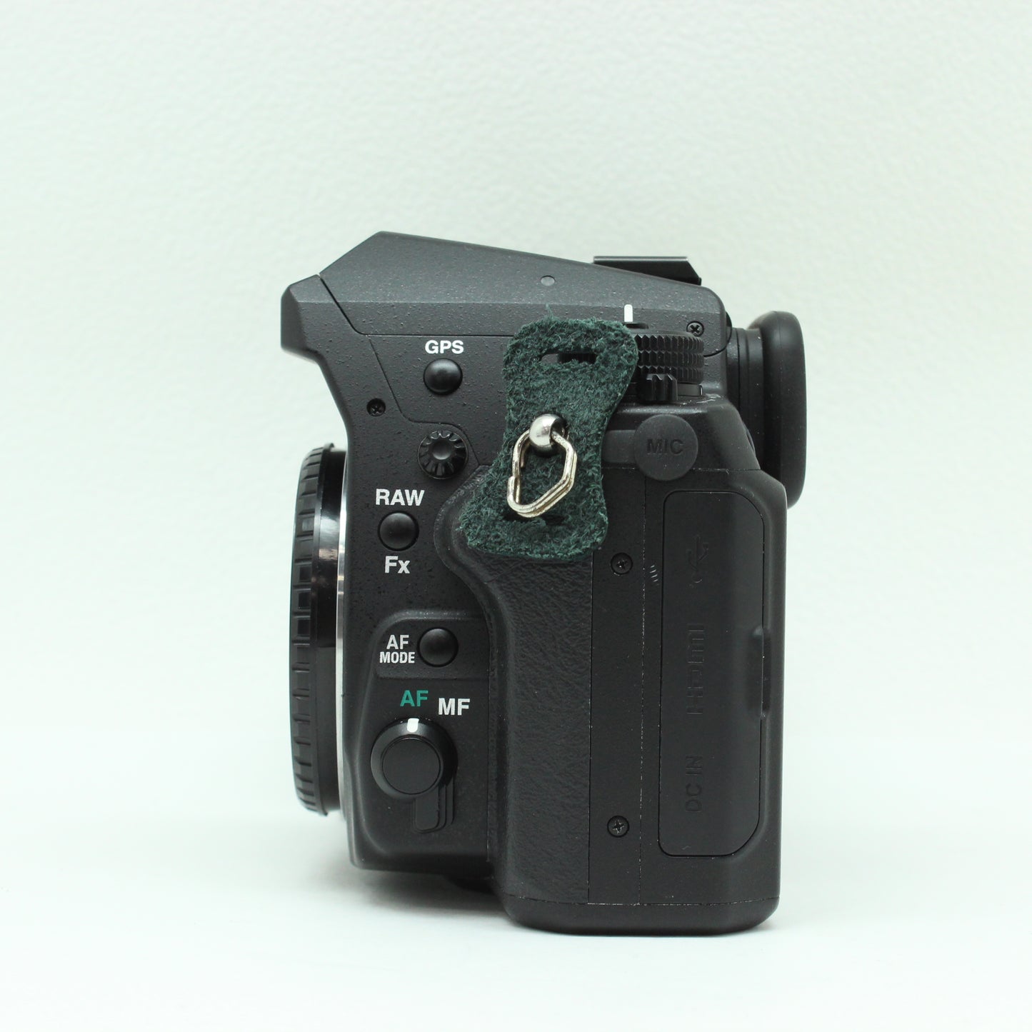 中古 PENTAX K-3 IIグリップ付き【7月4日(土)YouTube生配信でご紹介】