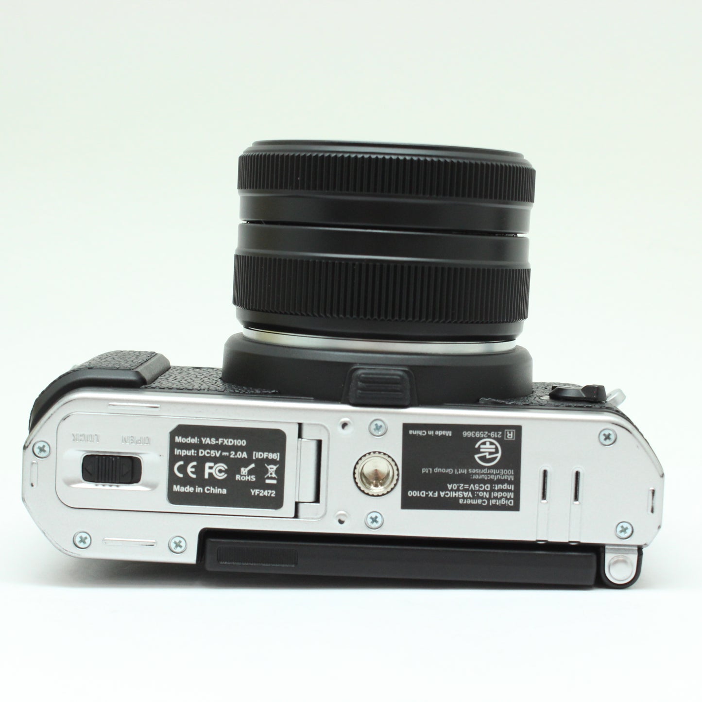中古 YASHICA FX-D100 【7月4日(土)YouTube生配信でご紹介】　