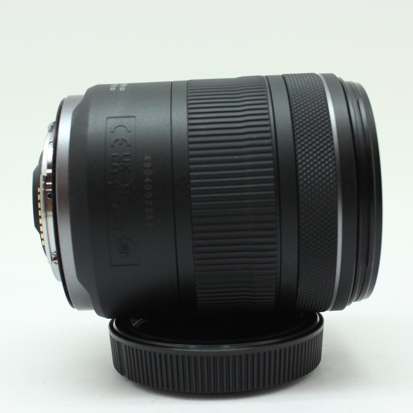 中古 Canon RF 28-70mm F2.8 IS STM