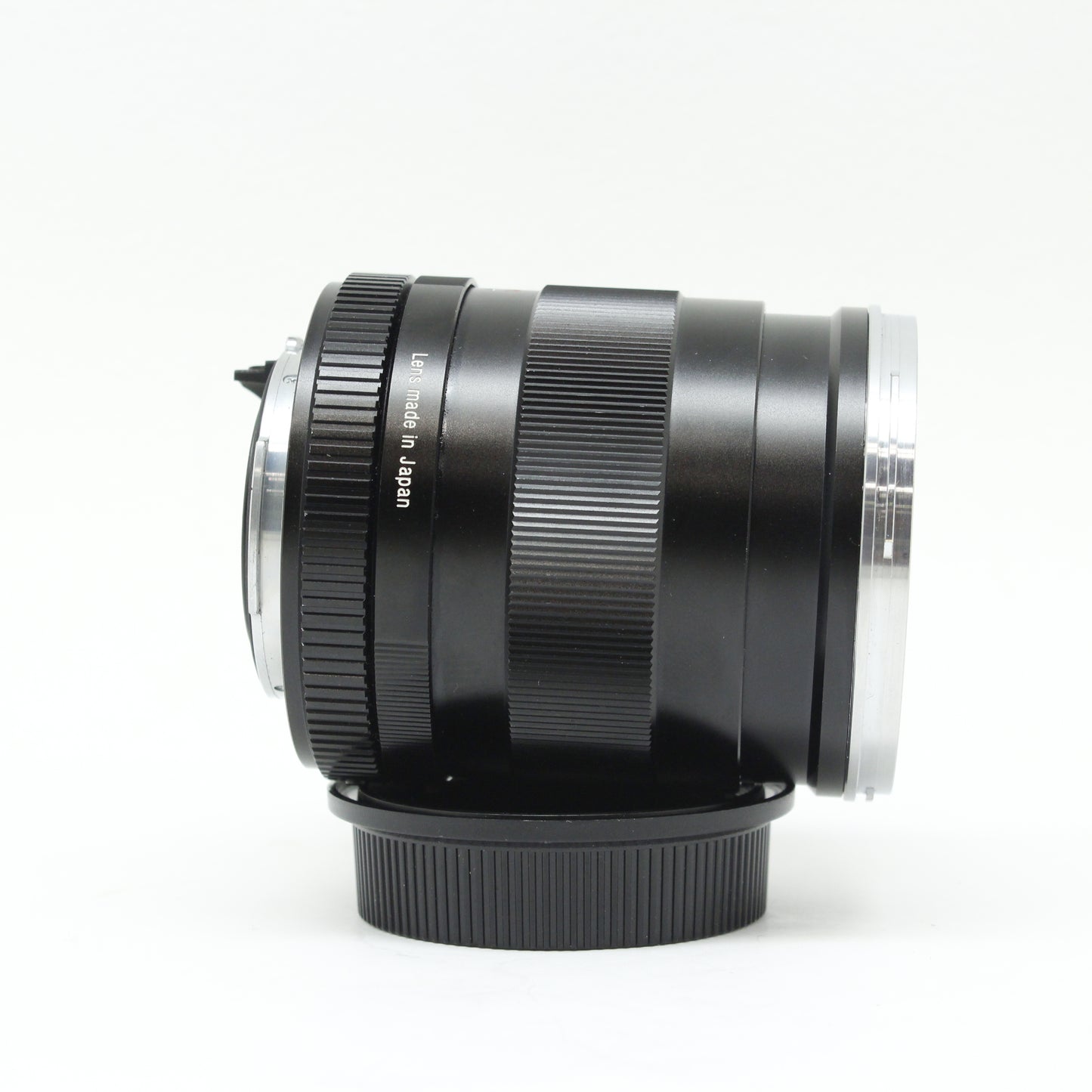 中古  Carl Zeiss Distagon T* 35mm F2 ZK【7/11(土)youtube生配信でご紹介】