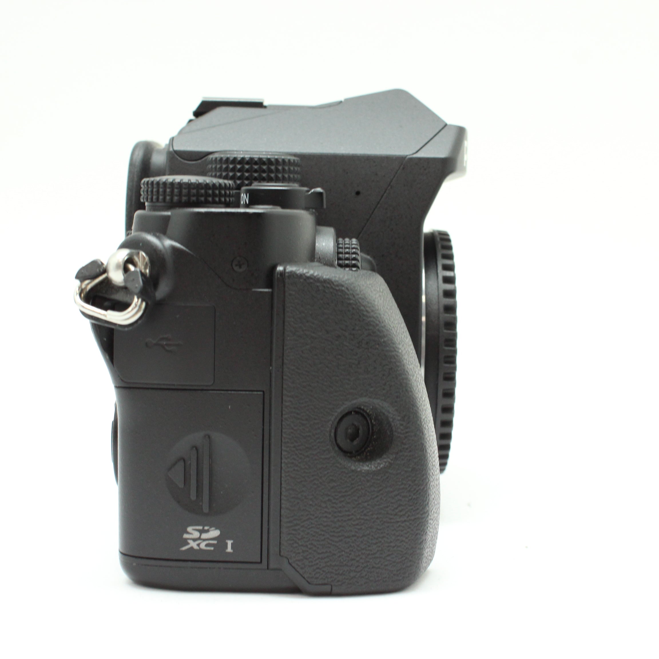 ���� PENTAX KP �u���b�N
